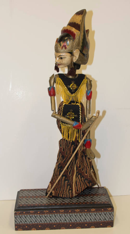 King Prabu Parikesit Wayang puppet