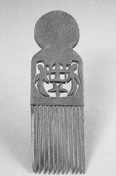 Ornamental Comb