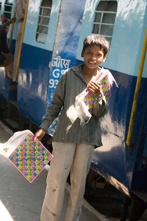 Borderless Captivity, Runaway boy on station platform sells ...